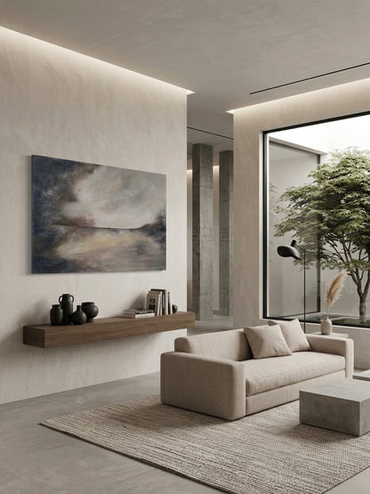 Elegantní abstraktní obraz v tlumených zemitých tónech vhodný jako výrazný prvek moderního nebo minimalistického interiéru.